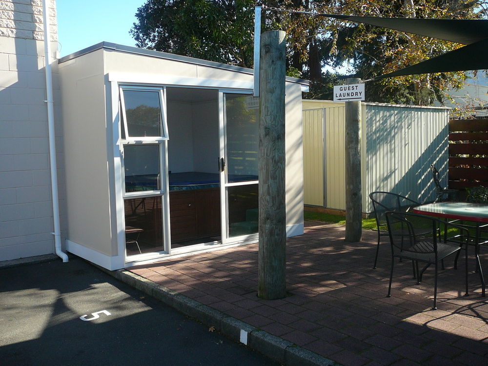 Tourist Court Motel Whakatane Exterior foto