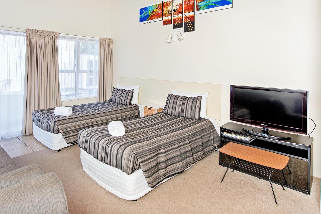 Tourist Court Motel Whakatane Exterior foto