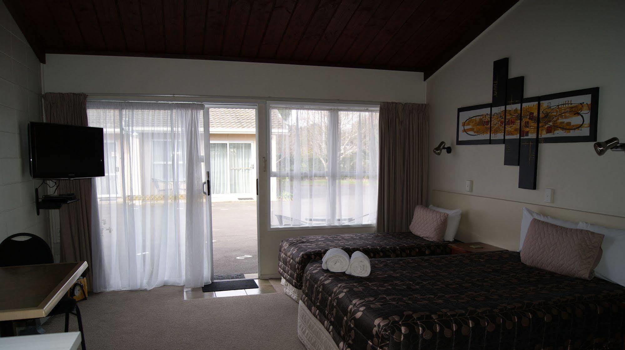 Tourist Court Motel Whakatane Exterior foto